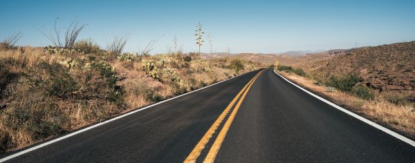 Blacktop Service in Salinas