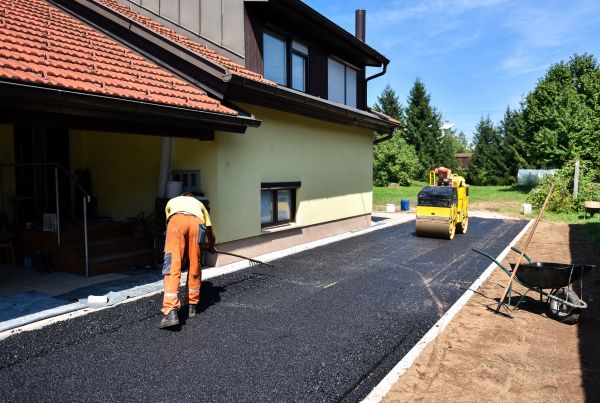 Blacktopping Service in Salinas
